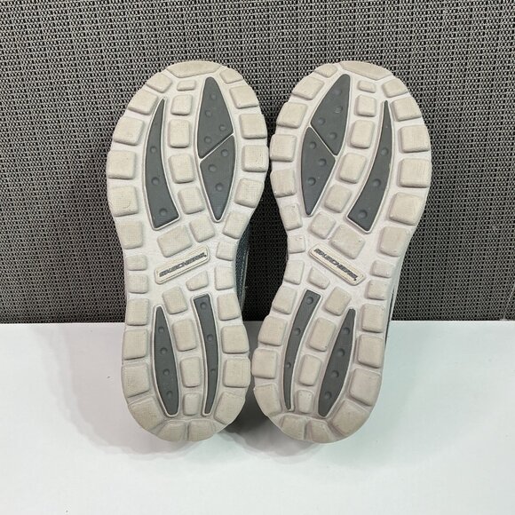 Skechers Relaxed Fit Memory Foam Slip-On Shoes Gray Size 11 Men's Casual - Picture 8 of 9